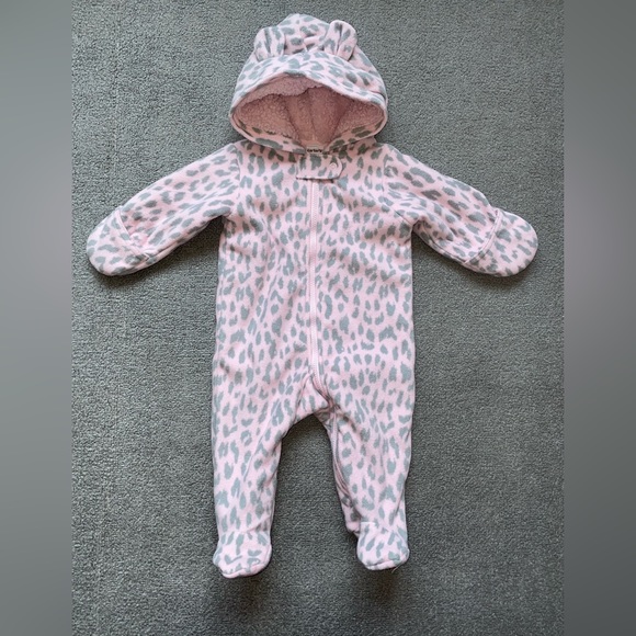 Carter’s baby girl Hooded Sherpa Bunting Size 3 Months - Picture 6 of 7